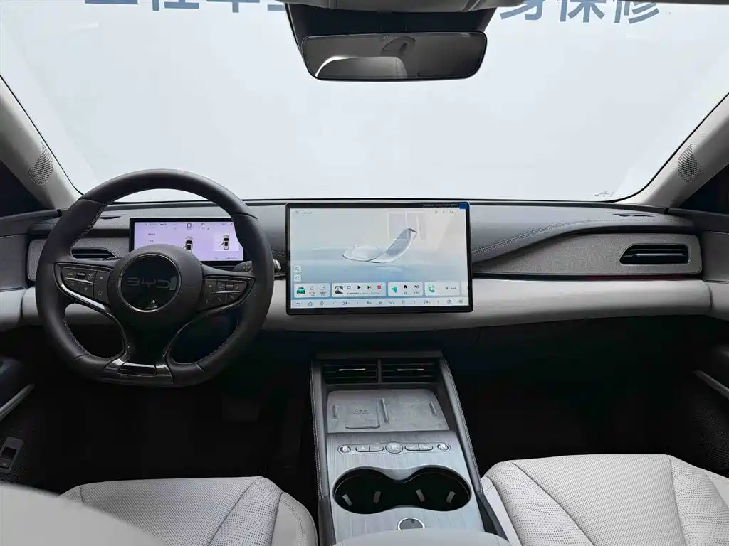 BYD SEAL 06 DM I TRAVEL EDITION