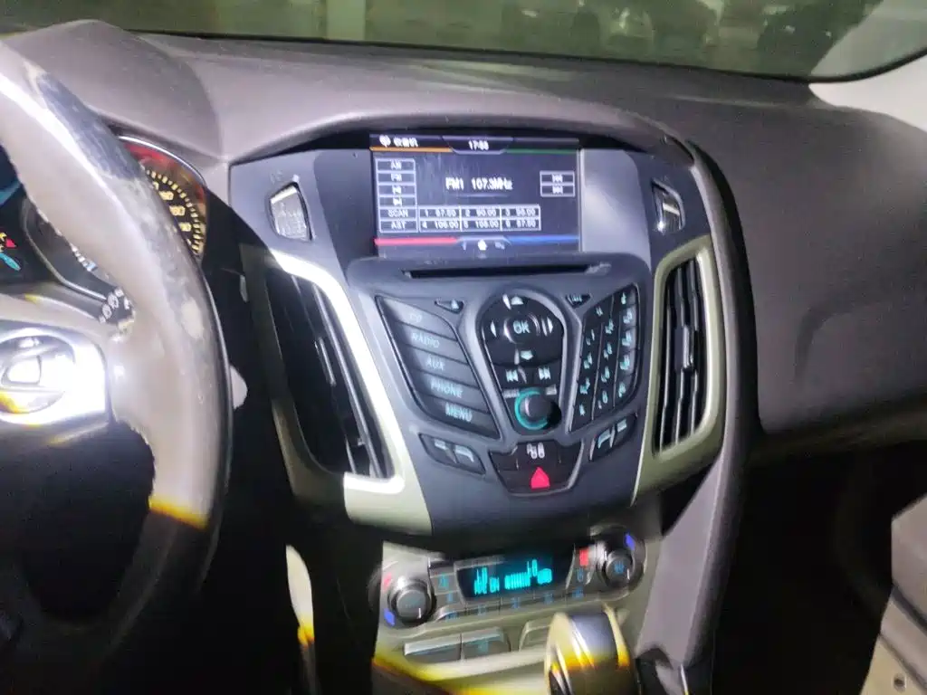 Ford Focus — миниатюра 16