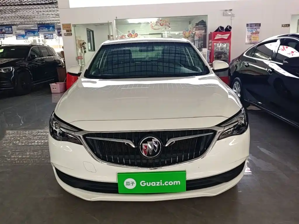 Buick Excelle — миниатюра 3