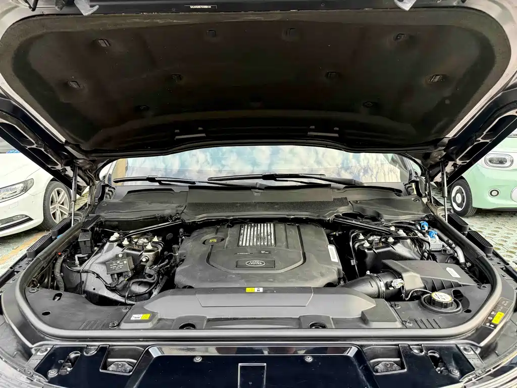 Land Rover Sport — миниатюра 29