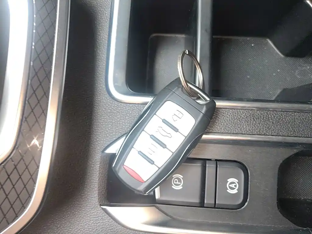 Haval M6 — миниатюра 9
