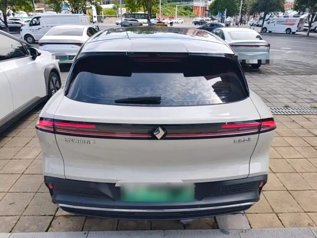 Baojun Yunhai — миниатюра 6