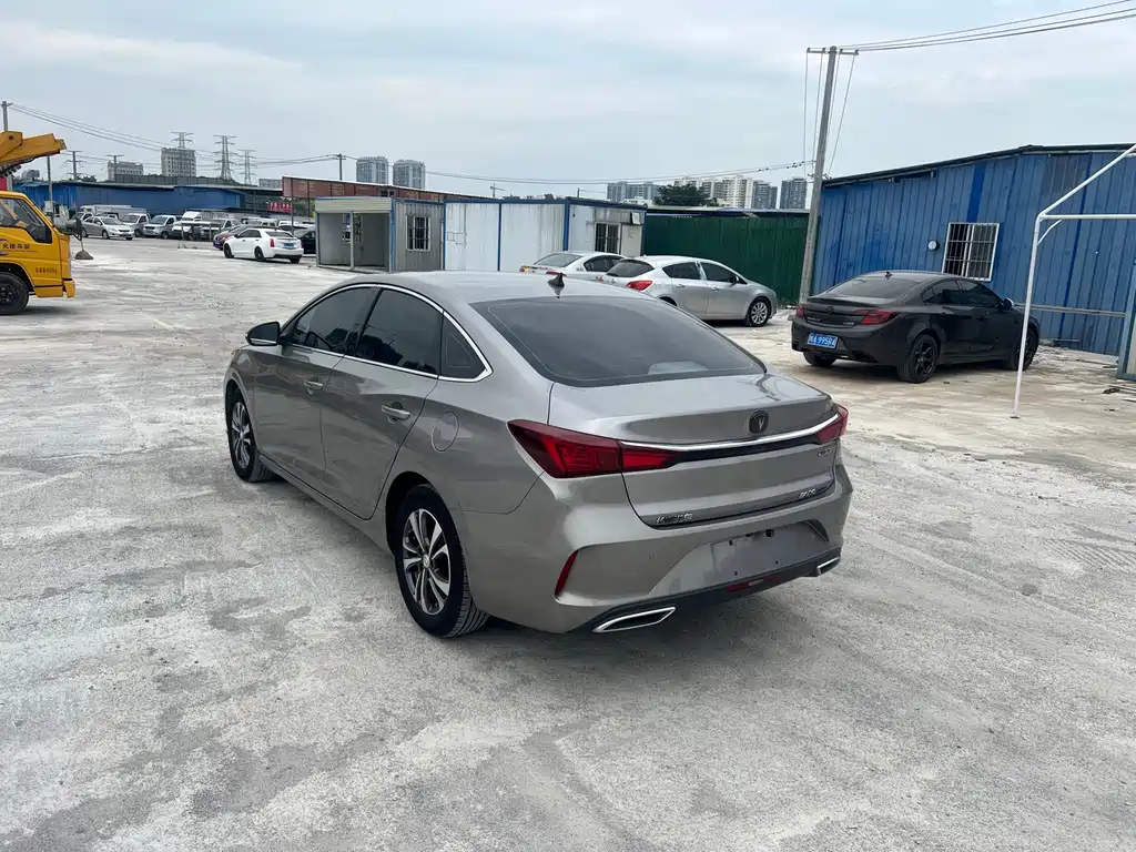 Changan Eado — миниатюра 12