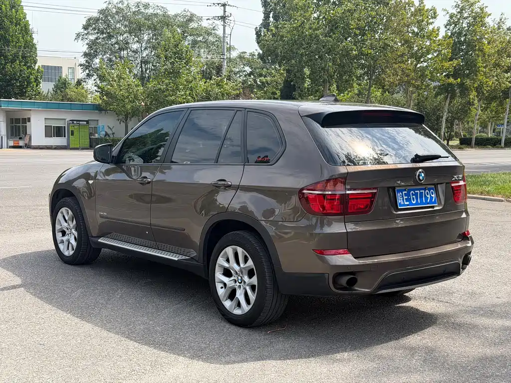 BMW X5 (Import) — миниатюра 3