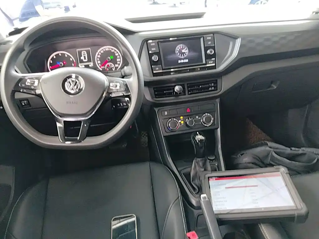Volkswagen T-Cross — миниатюра 10