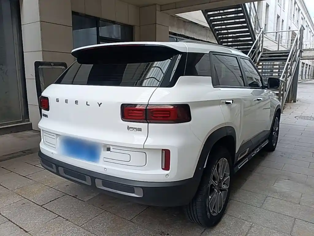 Geely Icon — миниатюра 7