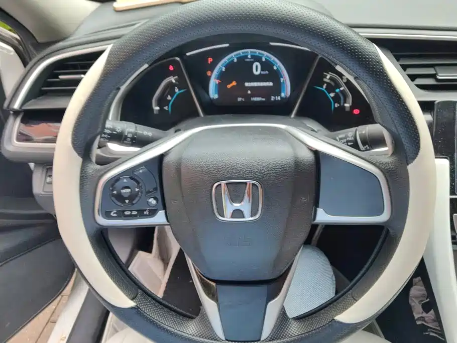 Honda Civic — миниатюра 15