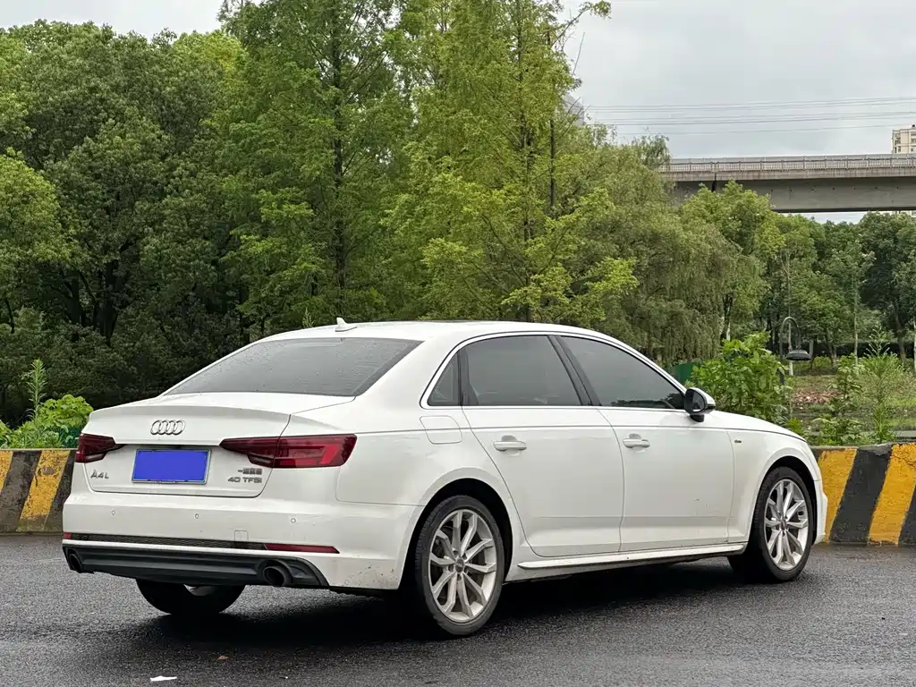 Audi A4L 2018 30 40 TFSI Fashion