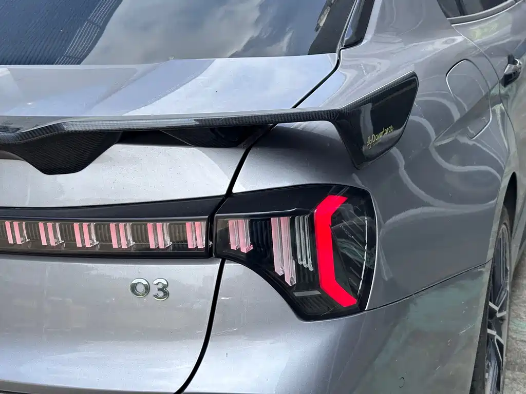 Lynk & Co 03 — миниатюра 10