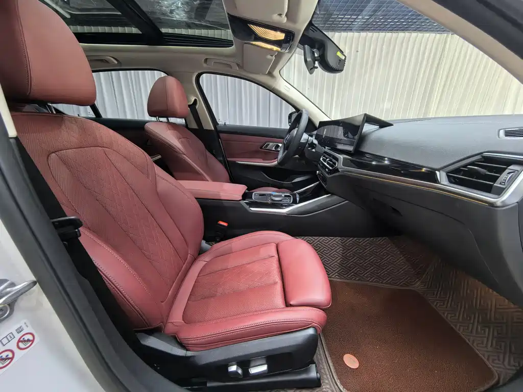 BMW i3 — миниатюра 12