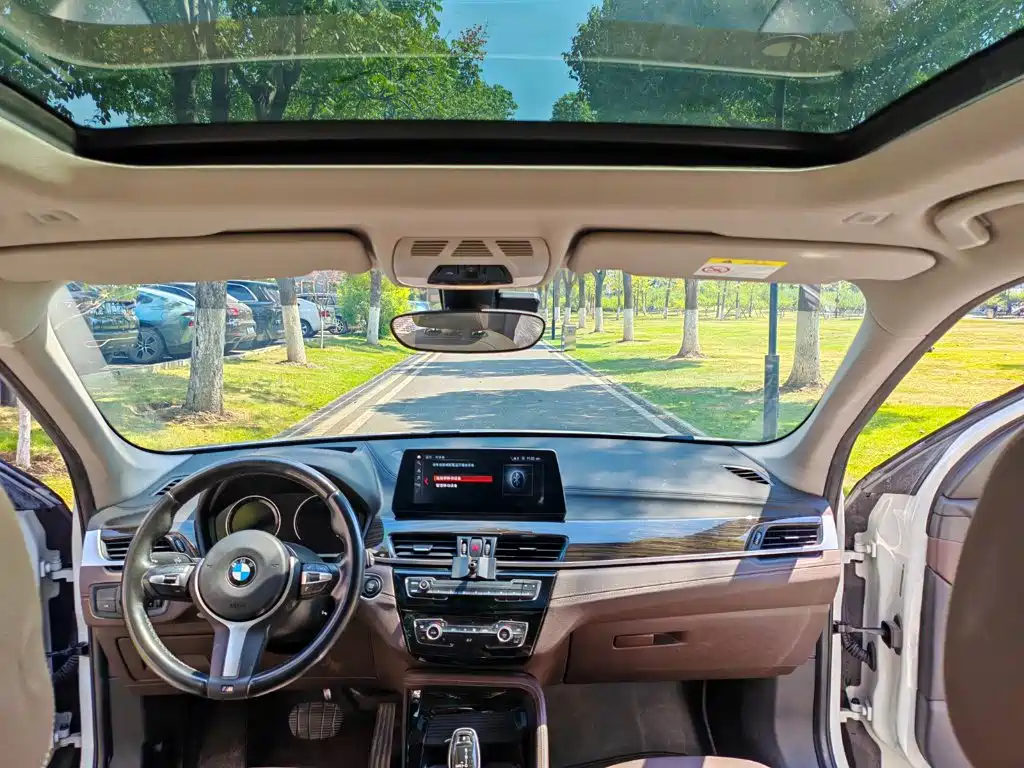 BMW X1 — миниатюра 13