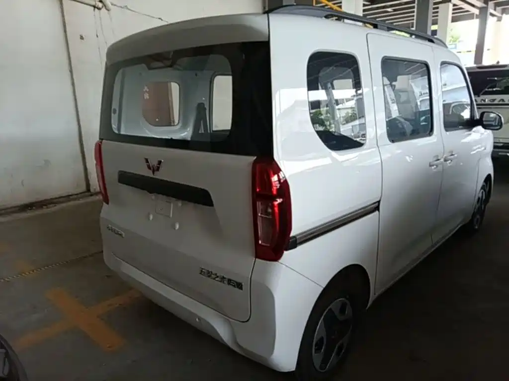 Wuling Sunshine EV 2025 305km