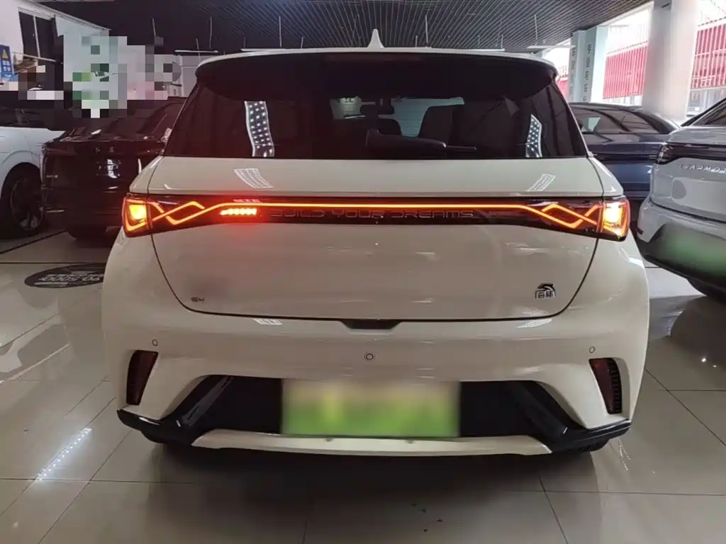 BYD Dolphin — миниатюра 6