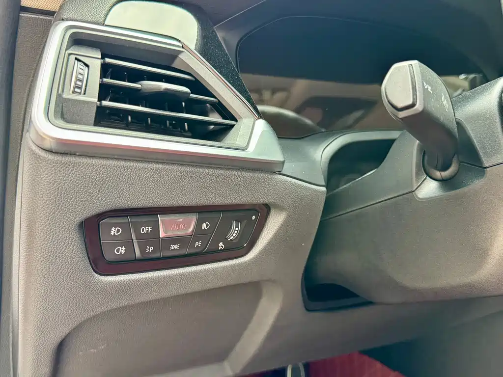 BMW 4 Series — миниатюра 13