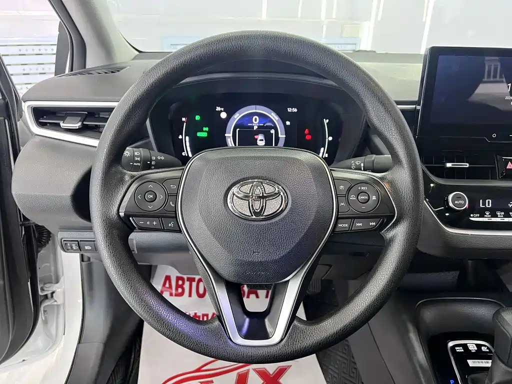 Toyota Corolla — миниатюра 12