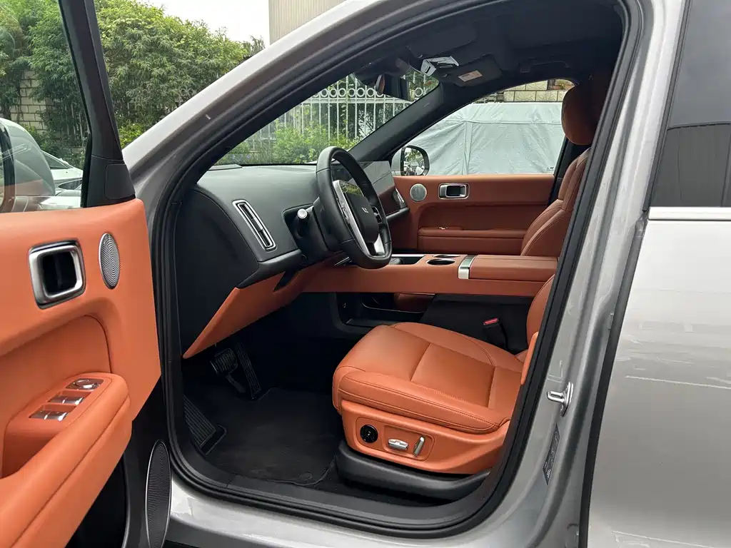Li Auto Li L6 — миниатюра 4
