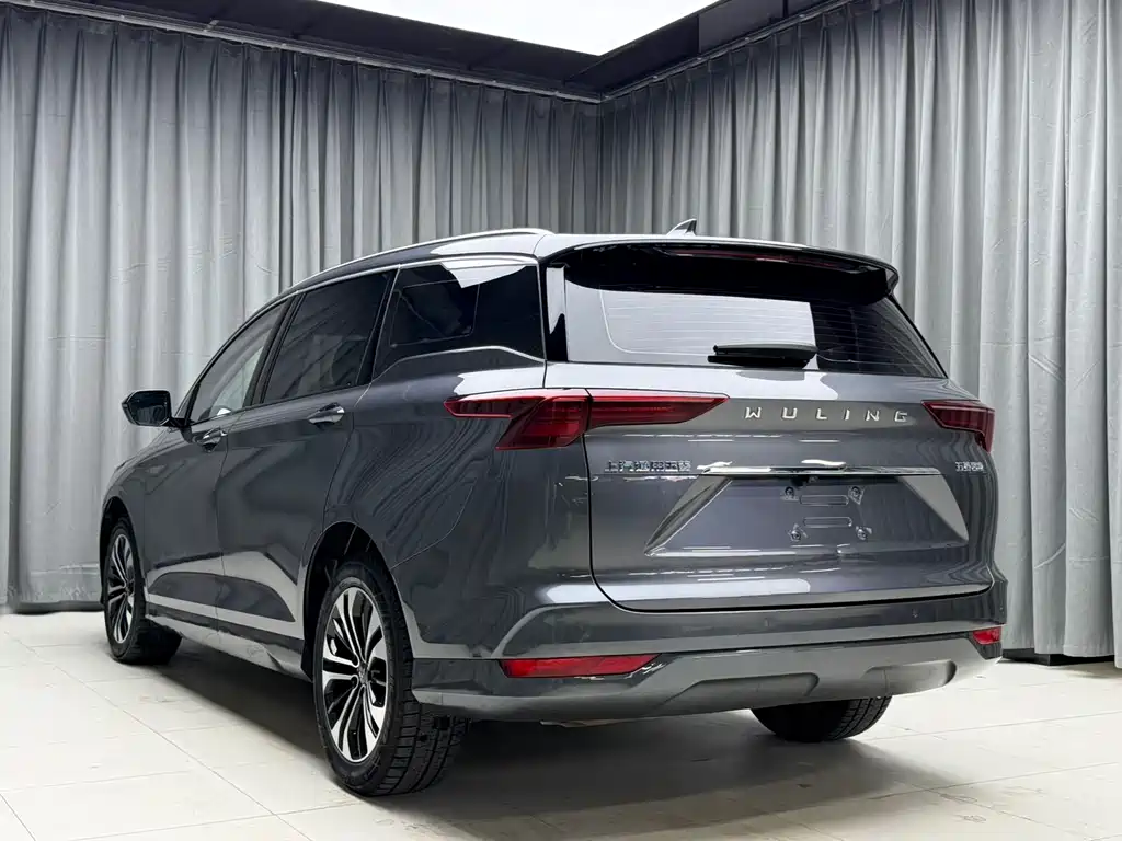 Wuling Victory — миниатюра 4