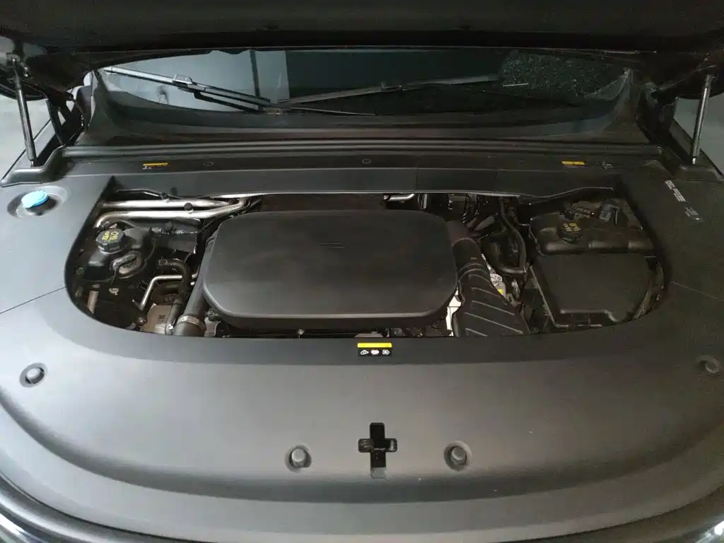 Li Auto Li L6 — миниатюра 16