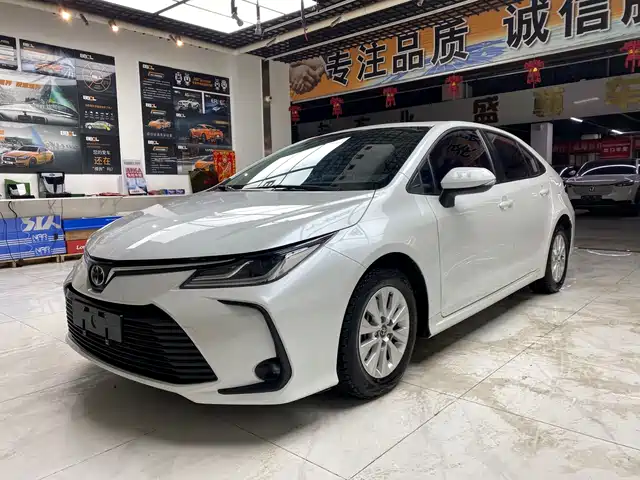 TOYOTA COROLLA