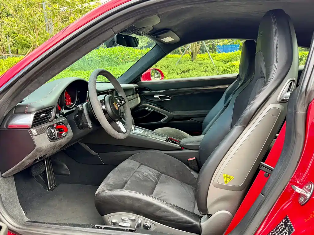 Porsche 911 — миниатюра 5