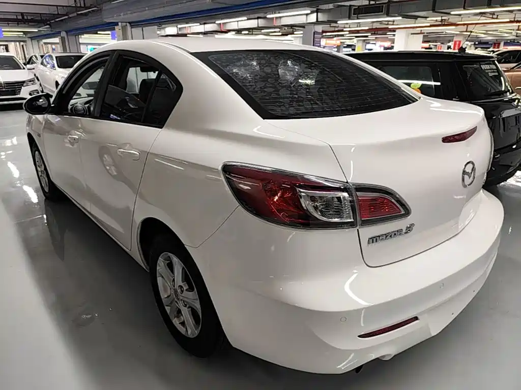 Mazda 3 Xingcheng — миниатюра 5