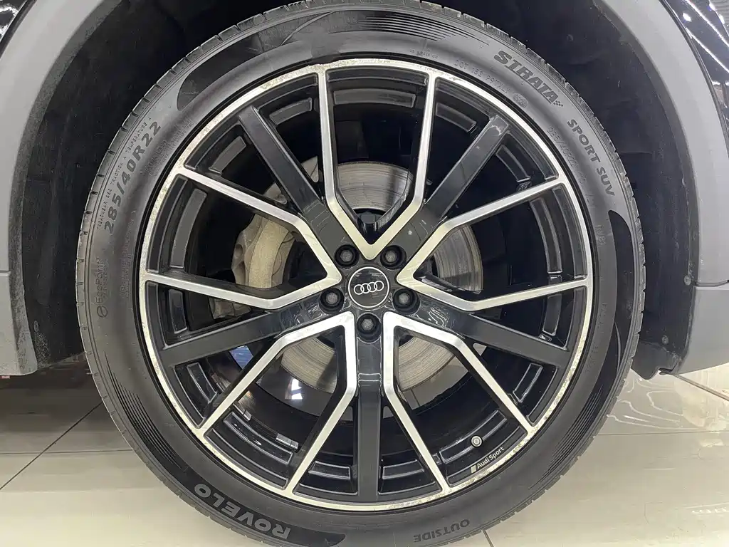 Audi Q8 — миниатюра 14