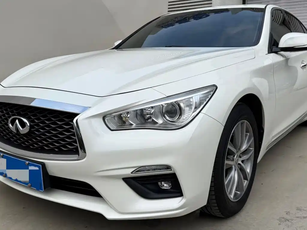Infiniti Q50L — миниатюра 2