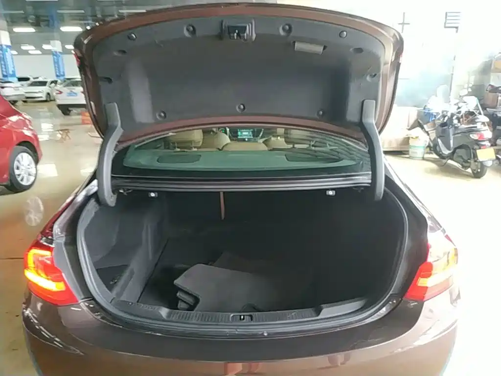 Buick LaCrosse — миниатюра 19