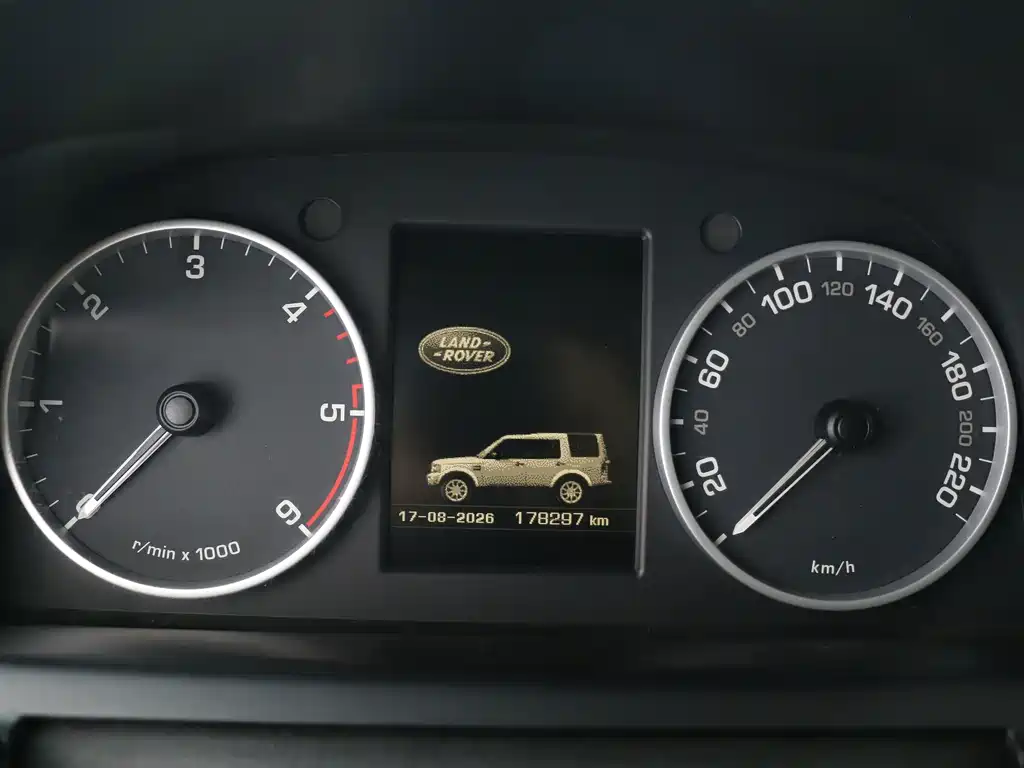 Land Rover Discovery — миниатюра 6