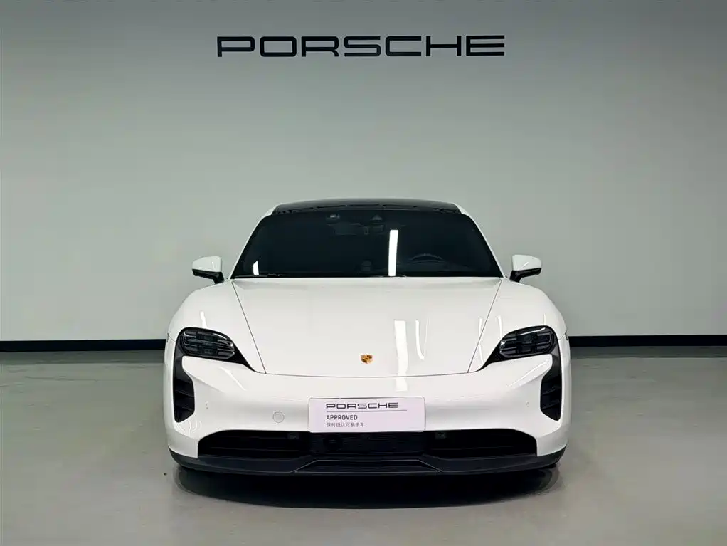 Porsche Taycan — миниатюра 2