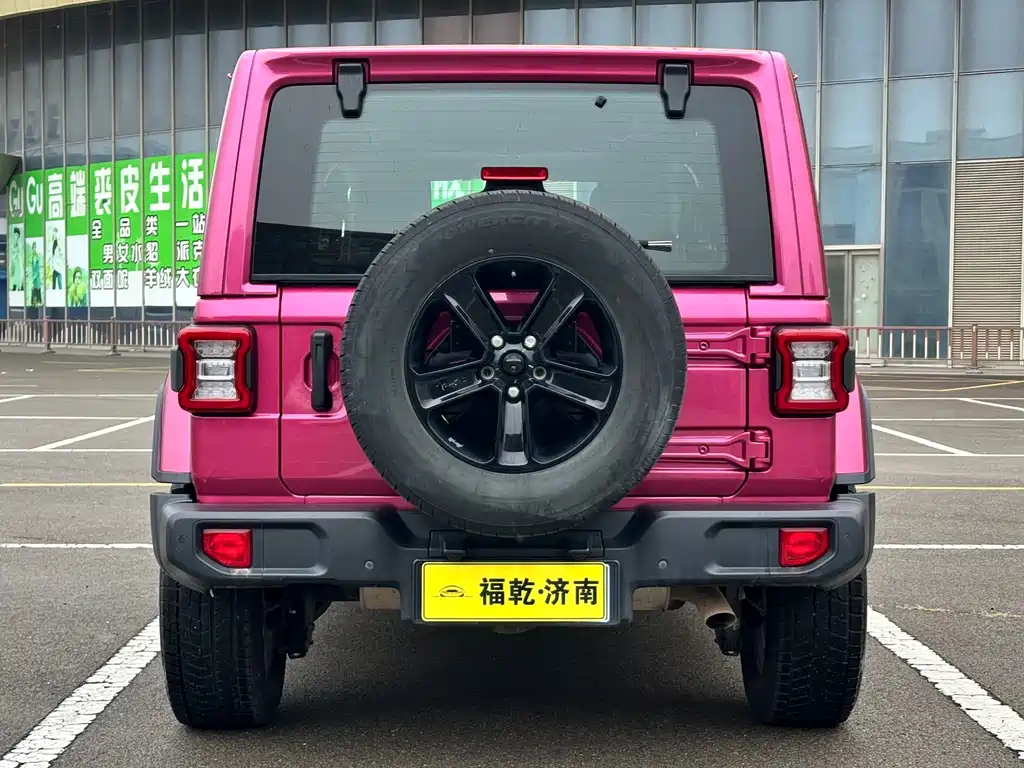 Jeep Wrangler — миниатюра 6