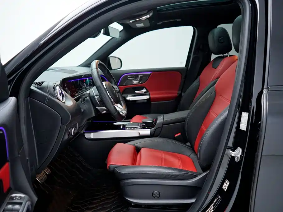 Mercedes-Benz GLB AMG — миниатюра 6