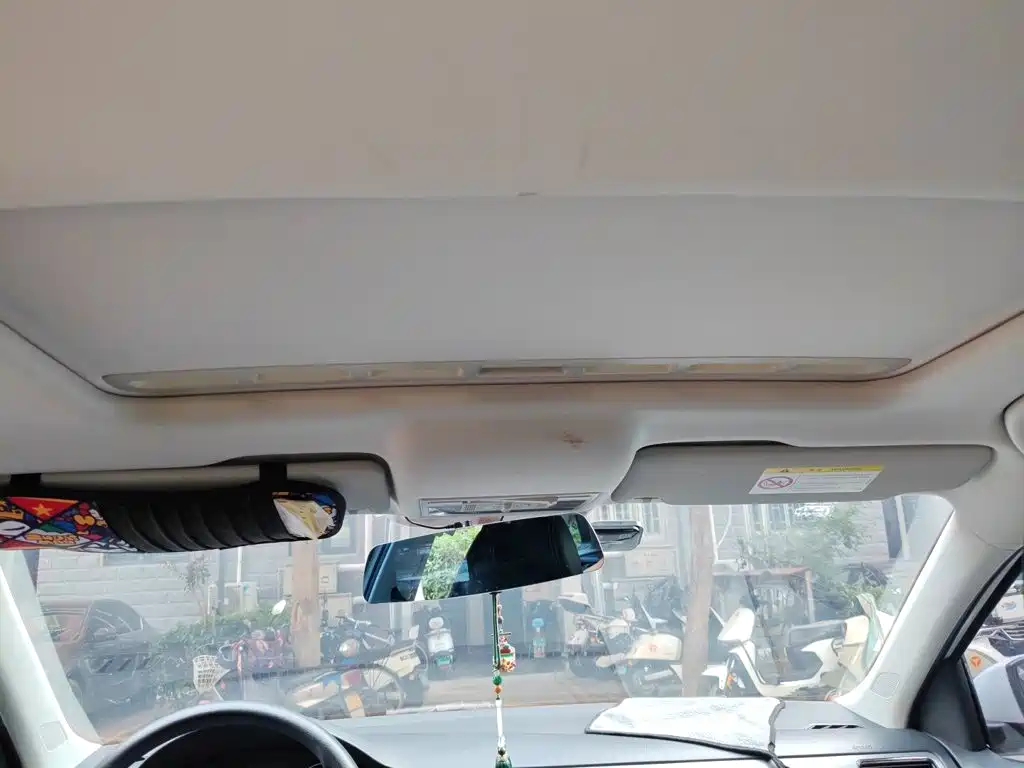 Volkswagen Santana — миниатюра 14