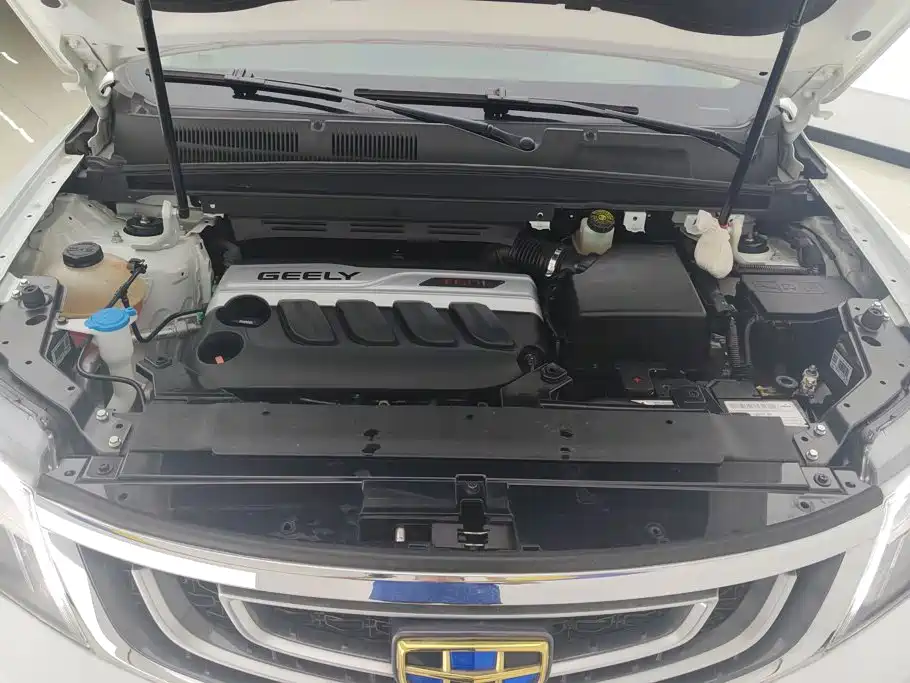 Geely Boyue — миниатюра 10