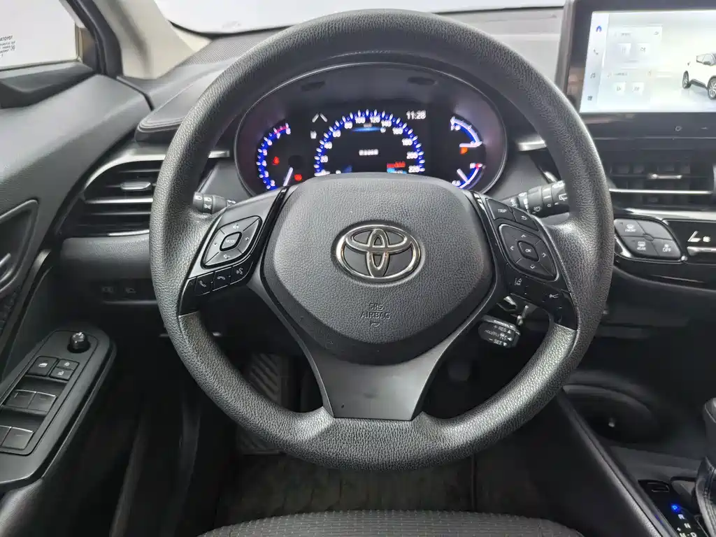 Toyota IZOA — миниатюра 13