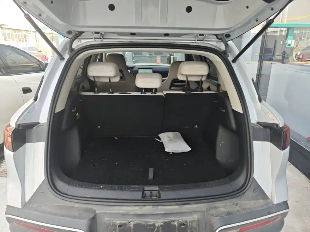 BYD Yuan UP — миниатюра 19