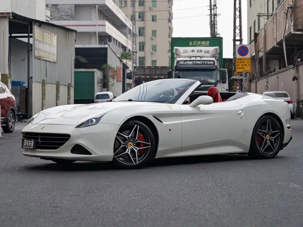 Ferrari California T 2015