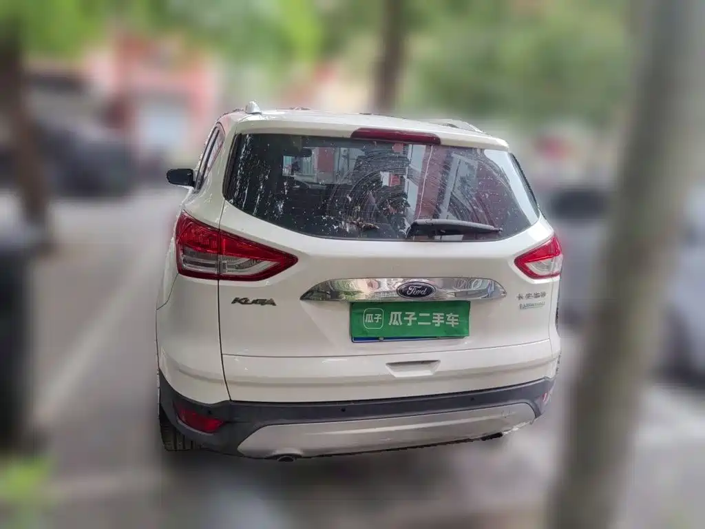 Ford Kuga — миниатюра 5