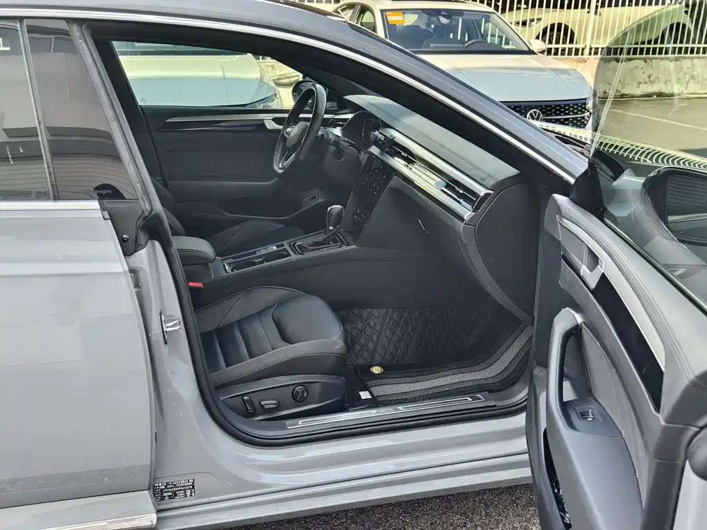 Volkswagen CC — миниатюра 9