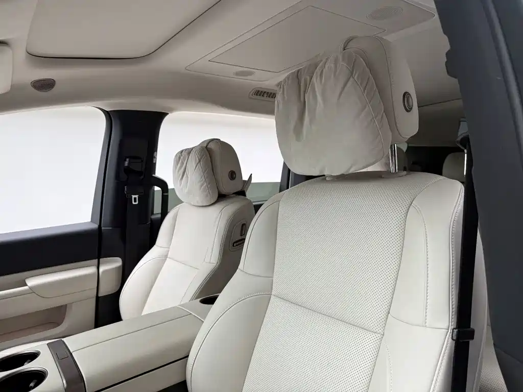 Li Auto Li MEGA — миниатюра 10