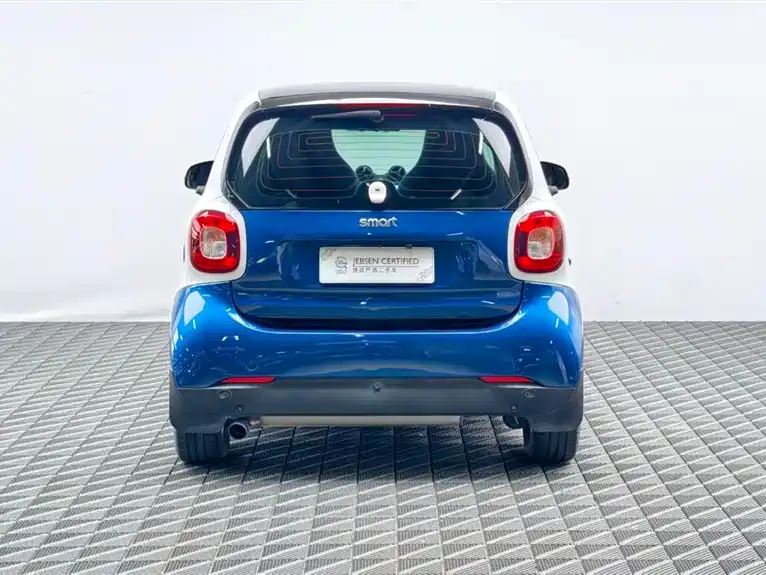 smart Smart Fortwo — миниатюра 5