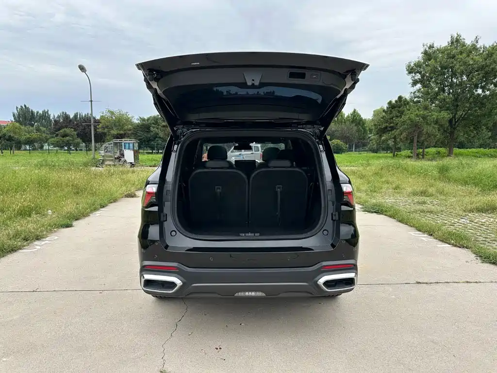 Geely Haoyue L — миниатюра 8
