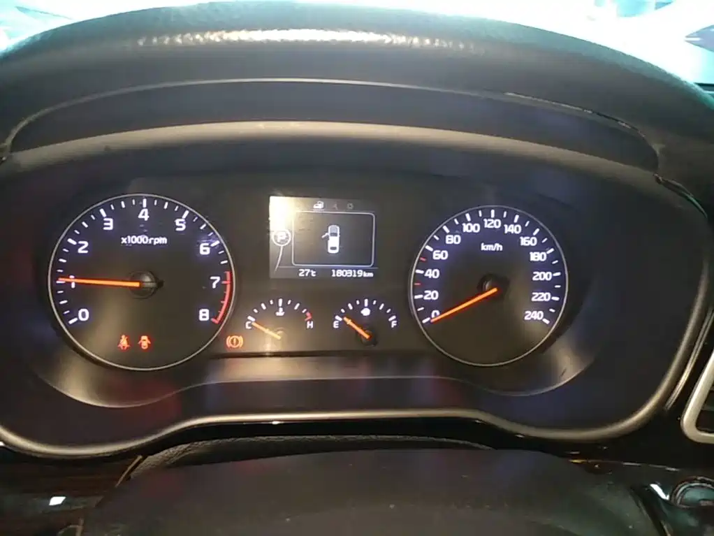 Kia K4 — миниатюра 12