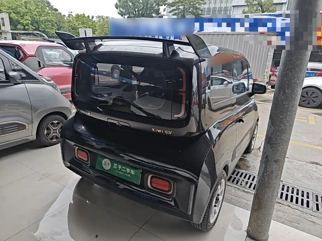 Baojun KiWi EV — миниатюра 7