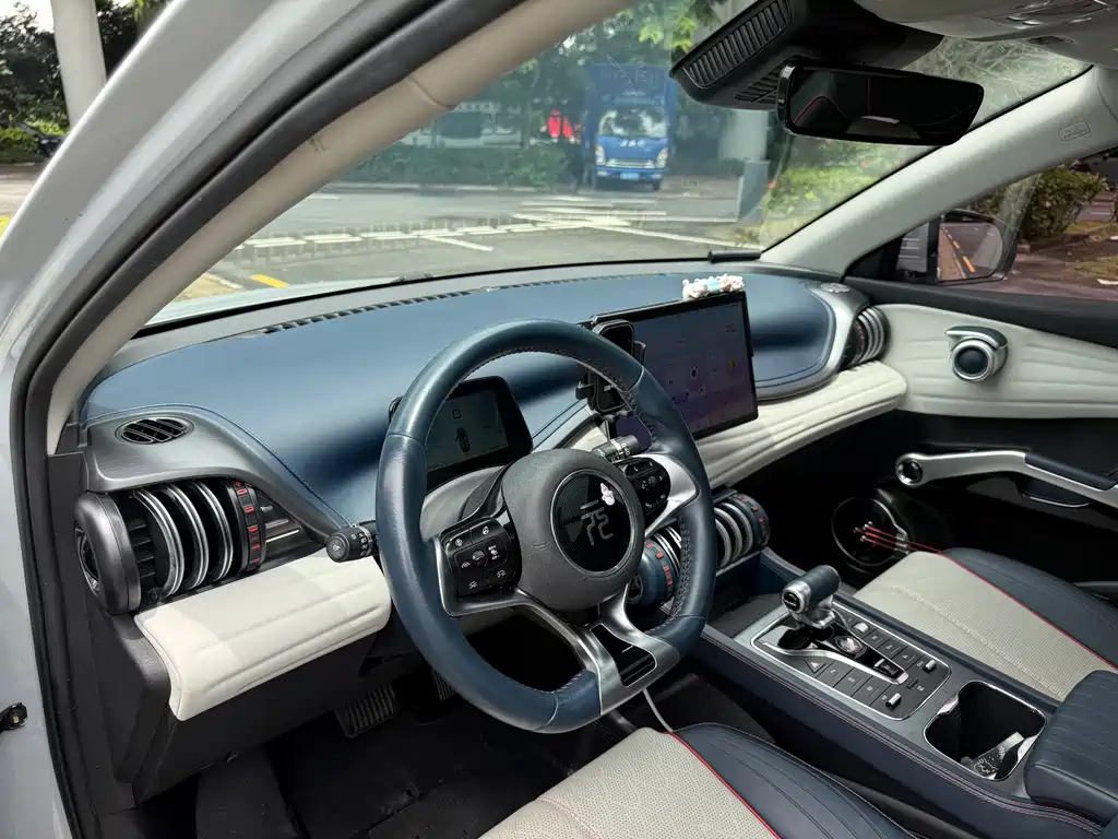 BYD Yuan Plus — миниатюра 9
