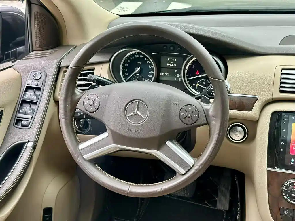 Mercedes-Benz R-Class — миниатюра 8