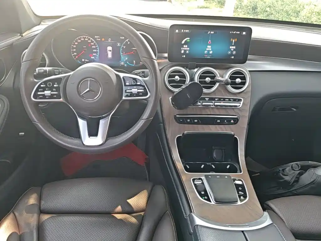 Mercedes-Benz GLC 2021 GLC 260 L 4MATIC Luxury