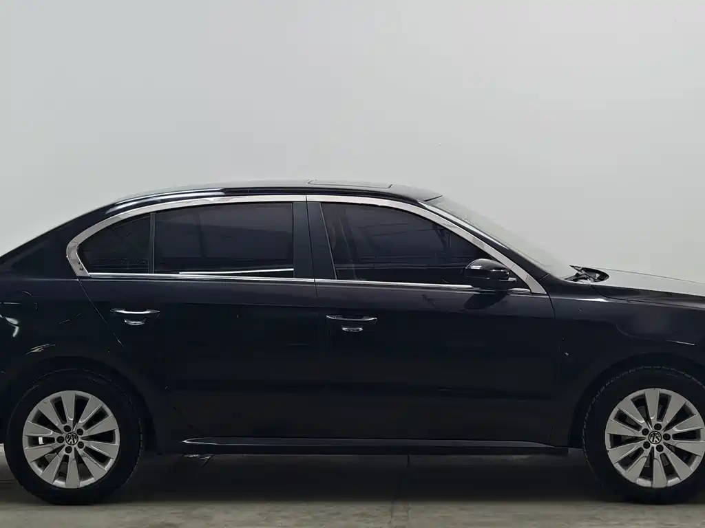 Volkswagen Lavida — миниатюра 8