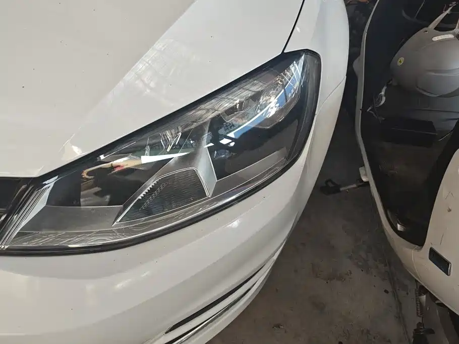 Volkswagen Golf — миниатюра 5