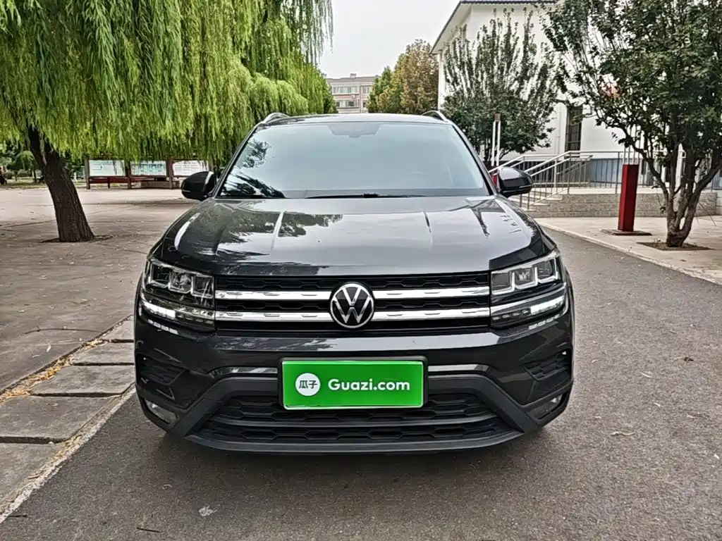 Volkswagen Tharu — миниатюра 3